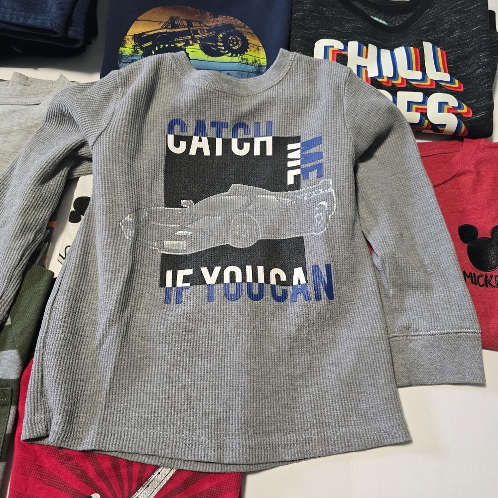 Boys 5T Graphic Tops Assorted Brand Bundle - 13 Items - Picture 4 of 16
